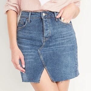 Old Navy Womn 16 Higher High-Rise Button-Fly OG Straight Cut-Off Mini Jean Skirt